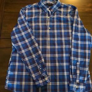 Chaps performance button down